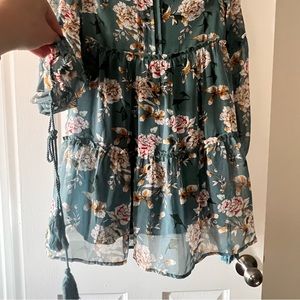 mini dress with “fake” sleeves
